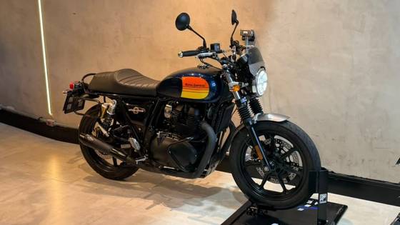 ROYAL ENFIELD INTERCEPTOR ROYAL ENFIELD INTERCEPTOR